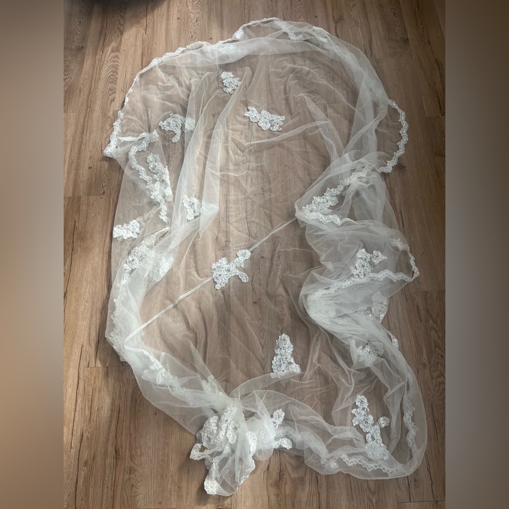 Elegant Spanish Sheer off White Lace Veil fabric with crystals beading wedding